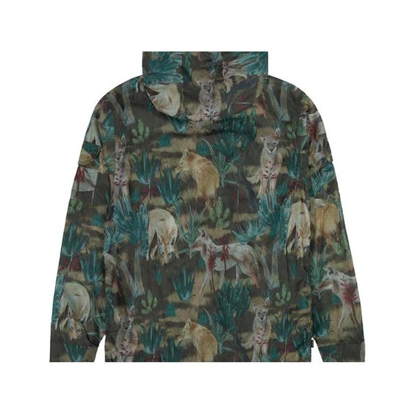 The Hundreds M' Diptera striukė