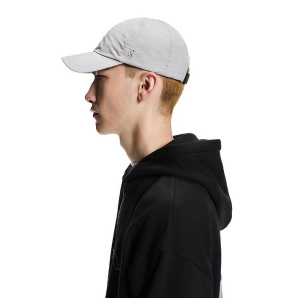 On U' Cap