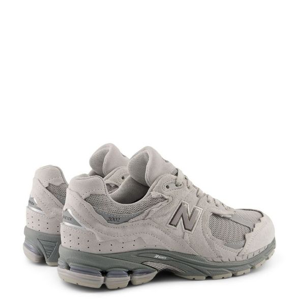 New Balance U' 2002 GoreTex Protection Pack