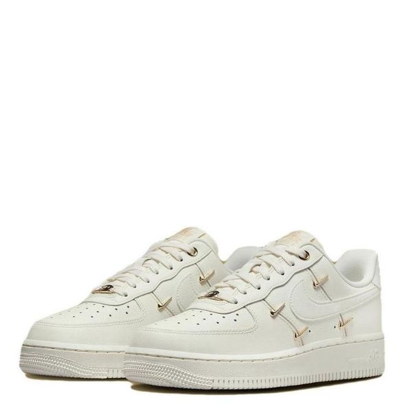 Nike AIR FORCE 1 07 LX