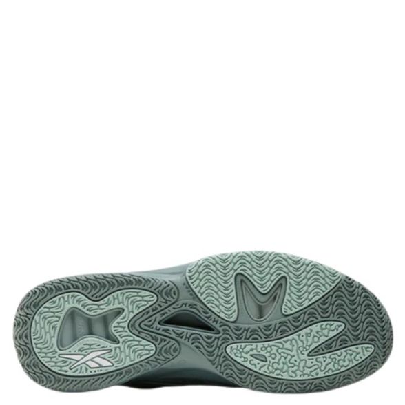 Reebok W' Angel Reese 1