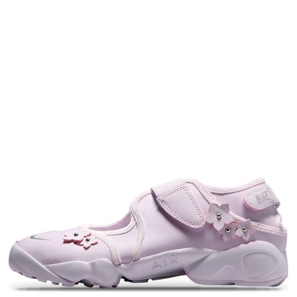 Nike AIR RIFT