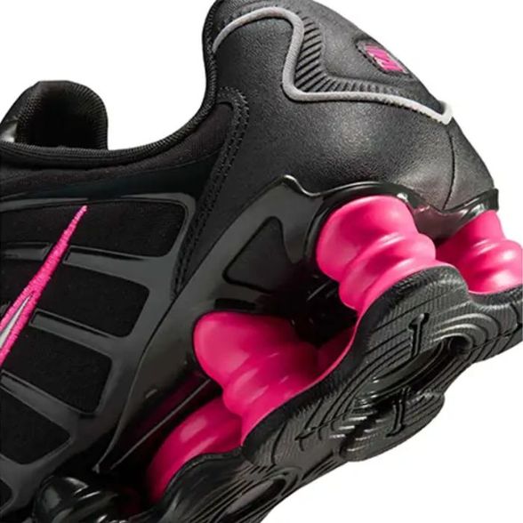 NIKE W' SHOX TL