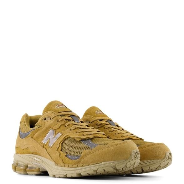 New Balance U' 2002 GoreTex Protection Pack