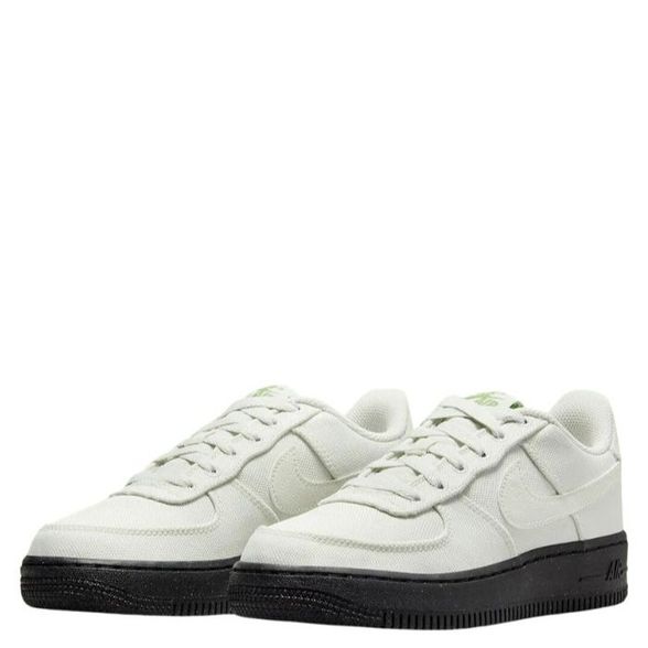 Nike W' Air Force 1 LV8
