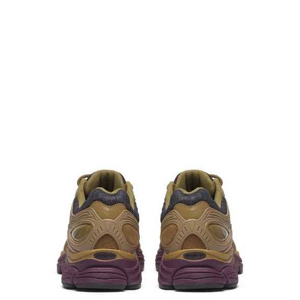 SAUCONY W' PROGRIND OMNI 9