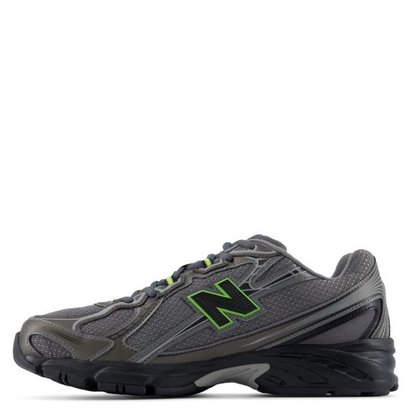 New Balance 740