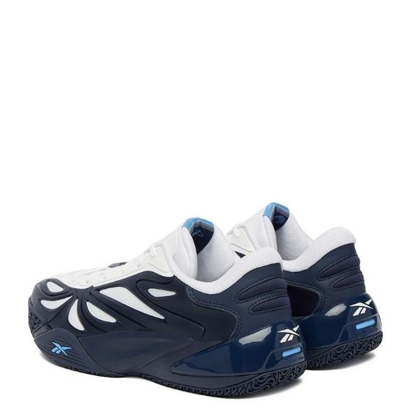 Reebok M' Angel Reese 1