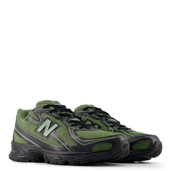 New Balance M' 740