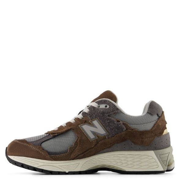 New Balance M' 2002R Protection Pack