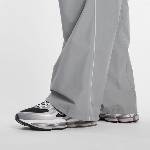 New Balance M' Elusive Shell spodnie