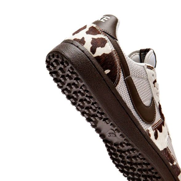 NIKE W' FIELD GENERAL