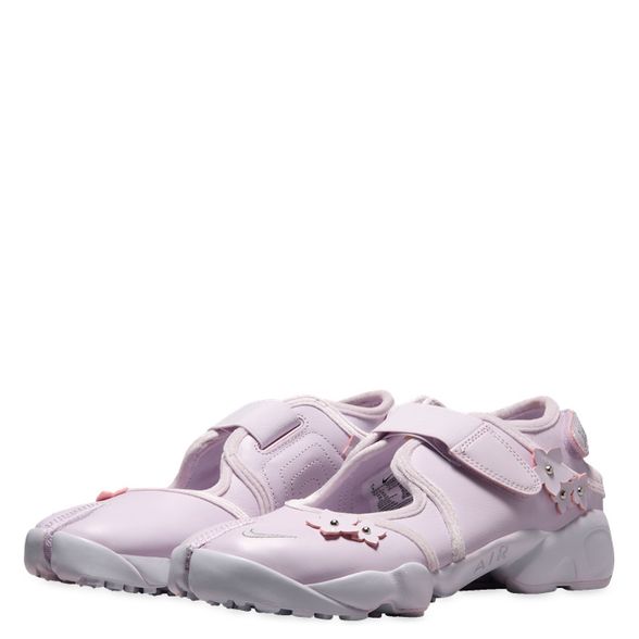 Nike AIR RIFT