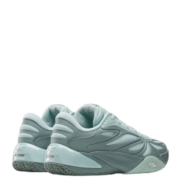 Reebok W' Angel Reese 1