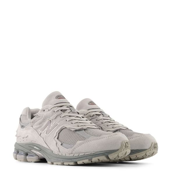 New Balance U' 2002 GoreTex Protection Pack