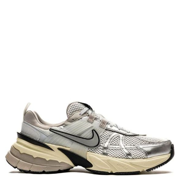 Nike W' V2K Run