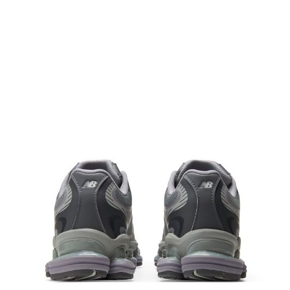 New Balance U' 2000