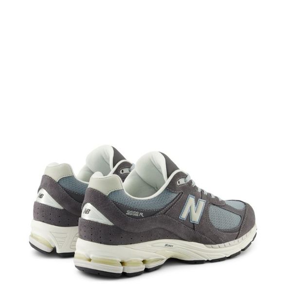 New Balance M' 2002